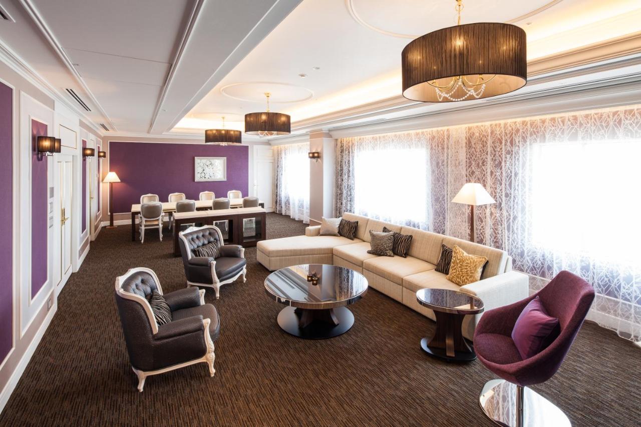 Nagoya Tokyu Hotel Extérieur photo The interior of the club