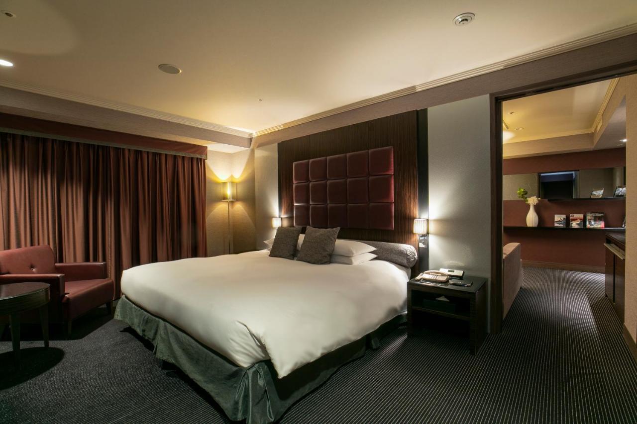 Nagoya Tokyu Hotel Extérieur photo A suite at the hotel